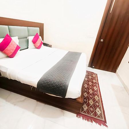 Hotel Shiva International Near By Igi Airport Nové Dillí Exteriér fotografie